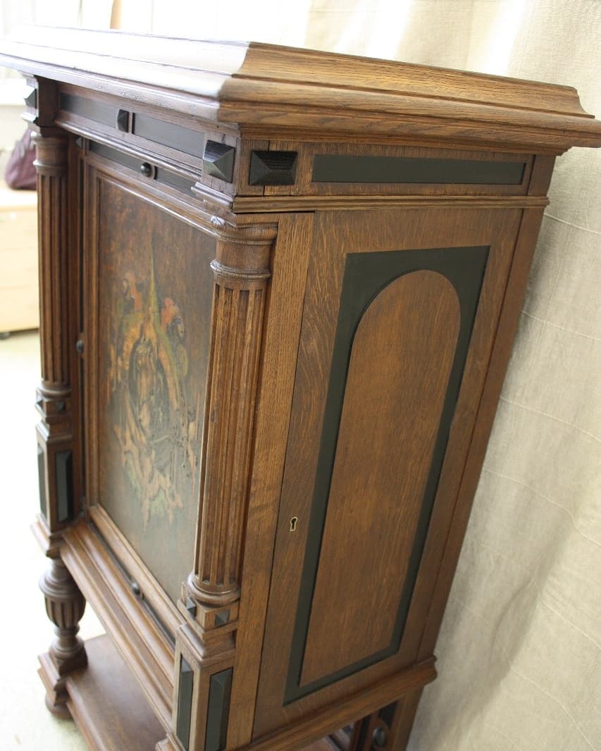Реставрация шкафчика 1884 года